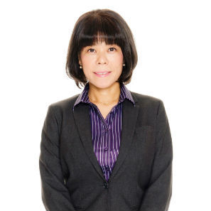 女性税理士　白池.jpg